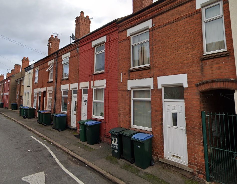 3 bed end terrace house for sale in Highfield Road, Upper Stoke