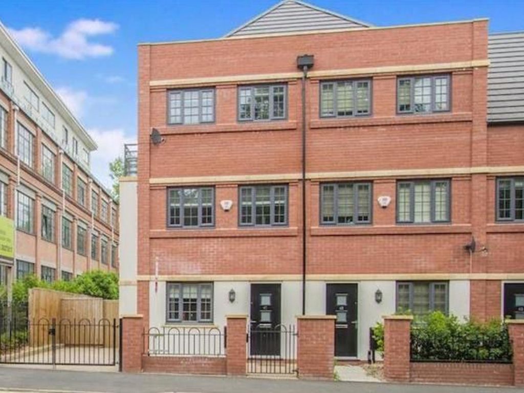 3 bed town house for sale in Abbey Park Road, Leicester LE4 Zoopla