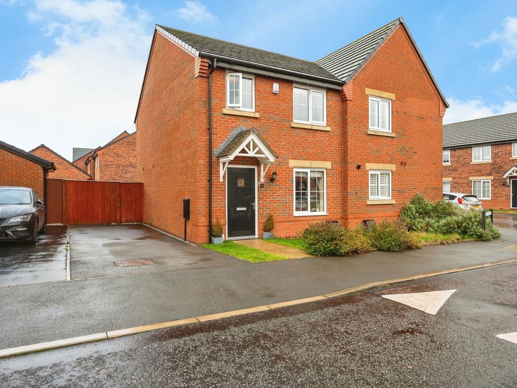 3 bed semidetached house for sale in Peacock Close, NewtonLeWillows