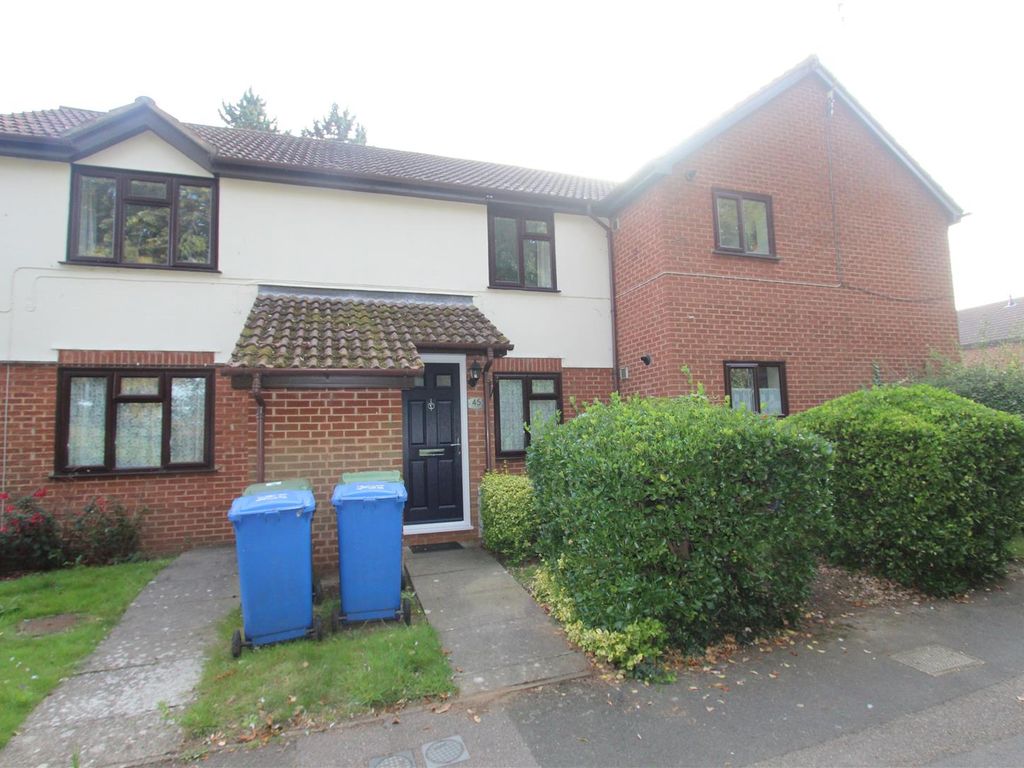 2 bed for sale in Capel Road, Sittingbourne ME10, £190,000