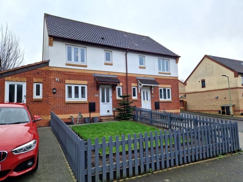 4 bed semidetached house for sale in Wordsworth Close, Exmouth EX8, £