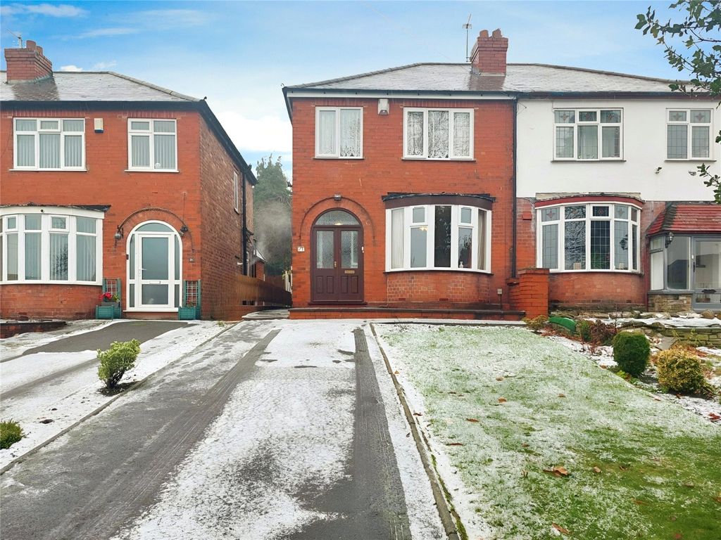 3 bed semidetached house for sale in Rookery Road, Wolverhampton, West
