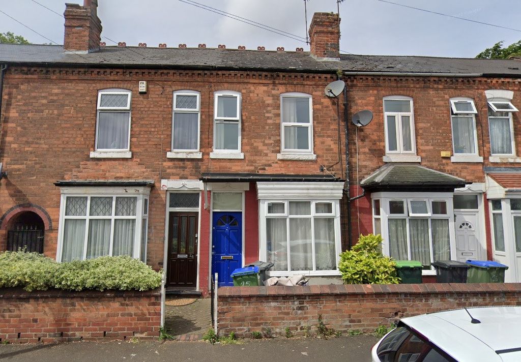3 bed terraced house for sale in Westfield Road, Smethwick B67 Zoopla