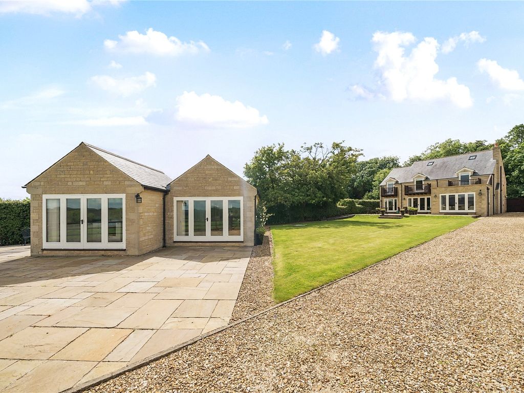 4 bed detached house for sale in Ketton Road, Hambleton, Oakham