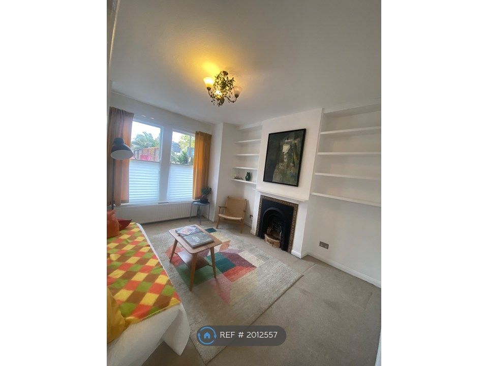 1 bed flat to rent in Twilley Street, London SW18, £1,700 pcm Zoopla