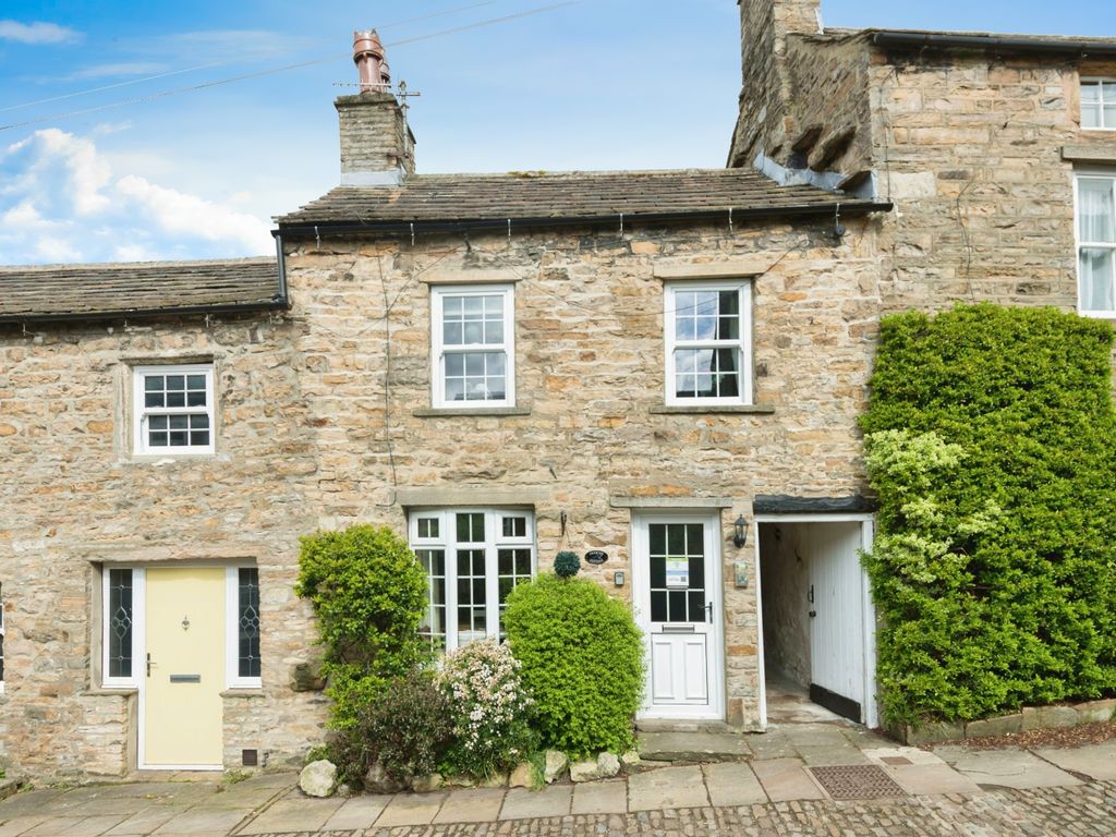2 bed terraced house for sale in Main Street, Askrigg DL8, £280,000