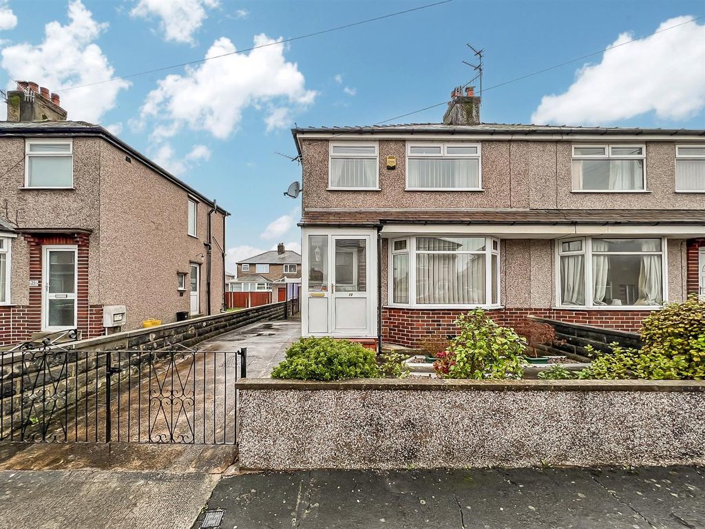 3 bed semidetached house for sale in Woodhill Lane, Morecambe LA4 Zoopla