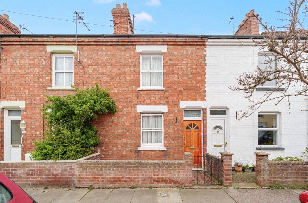 2 bed terraced house for sale in Bower Street, Bedford, Bedfordshire