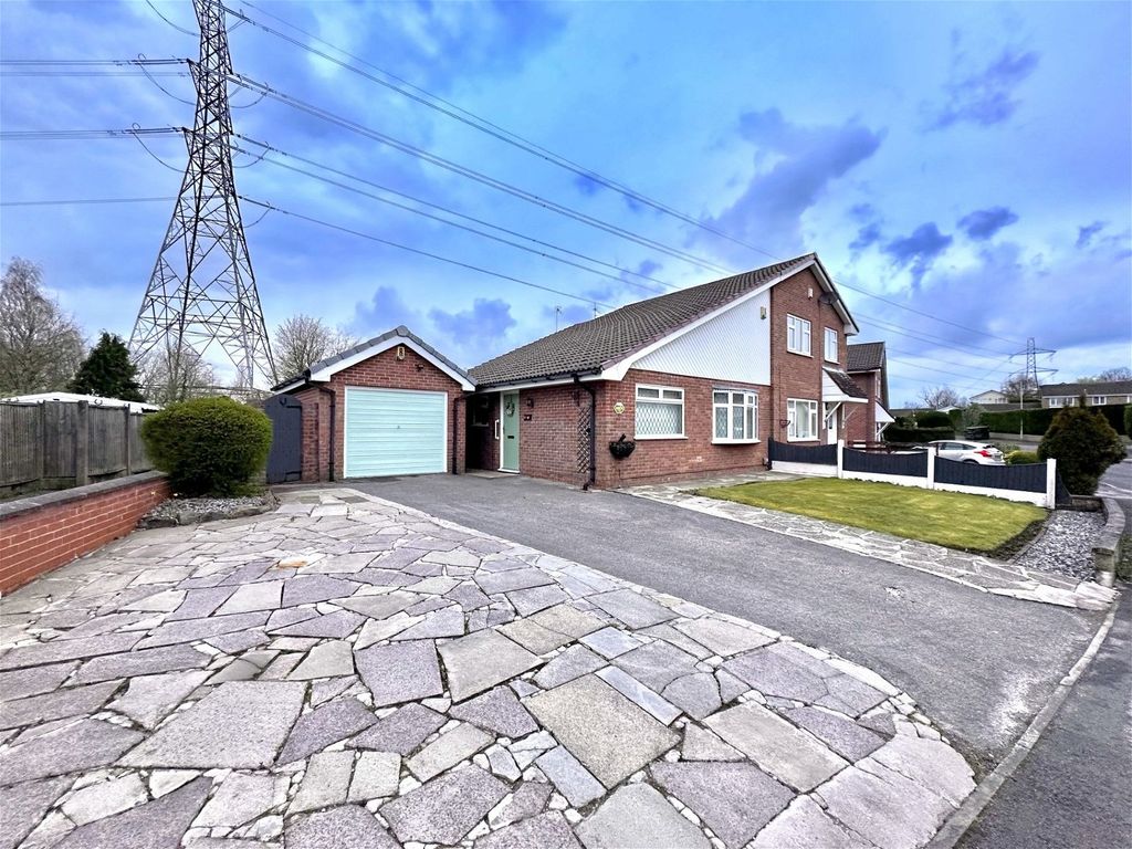 2 bed semidetached bungalow for sale in Shearwater Road, Offerton