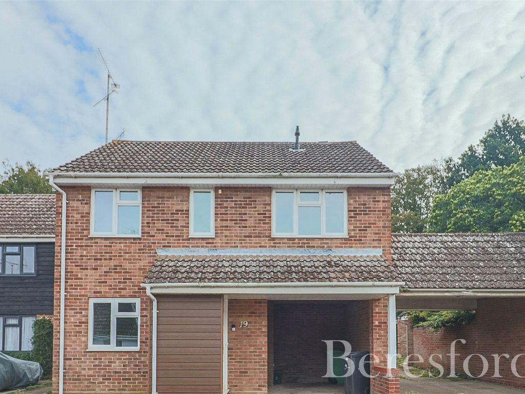 3 bed detached house for sale in Barwell Way, Witham CM8, £375,000 Zoopla