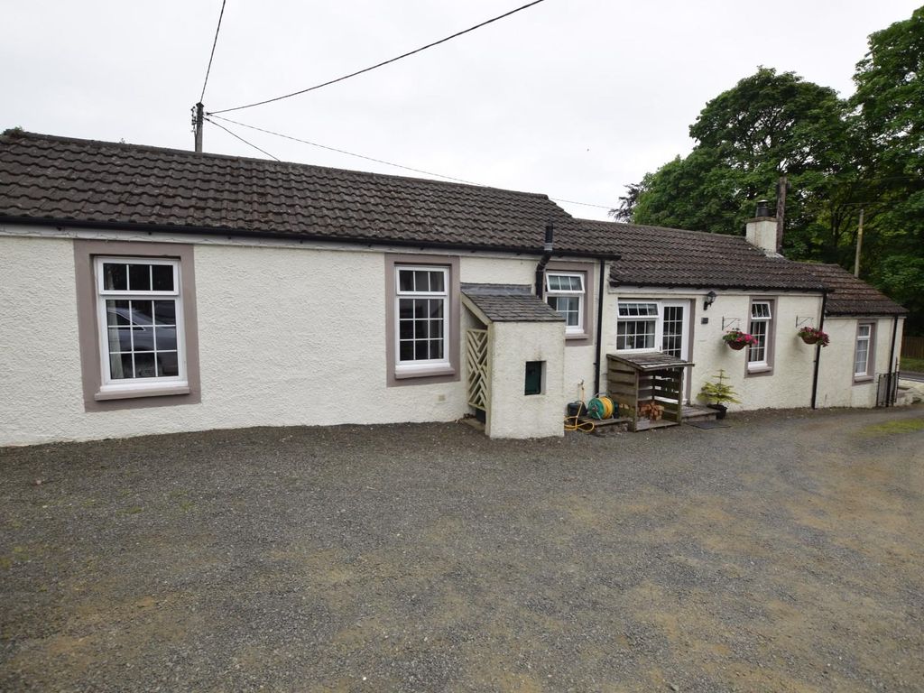 3 bed detached bungalow to rent in Rosslyn Cottage, Glendevon, Dollar
