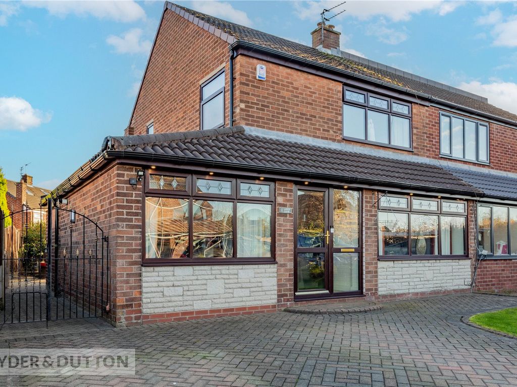 3 bed semidetached house for sale in Larch Close, Failsworth