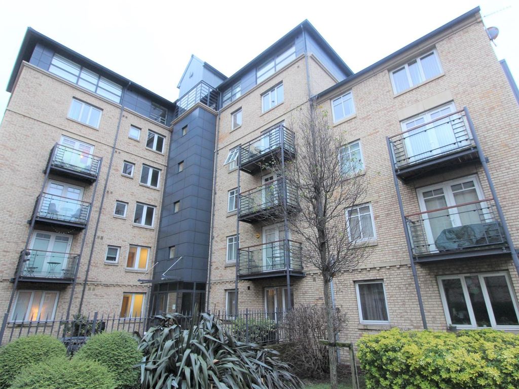 Studio to rent in Cross Bedford Street, Sheffield S6, £550 pcm Zoopla