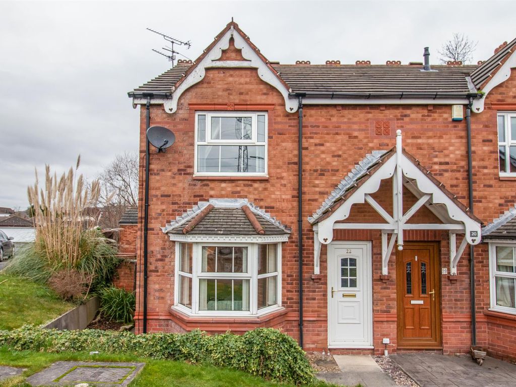 3 bed semidetached house for sale in Sheridan Street, Outwood
