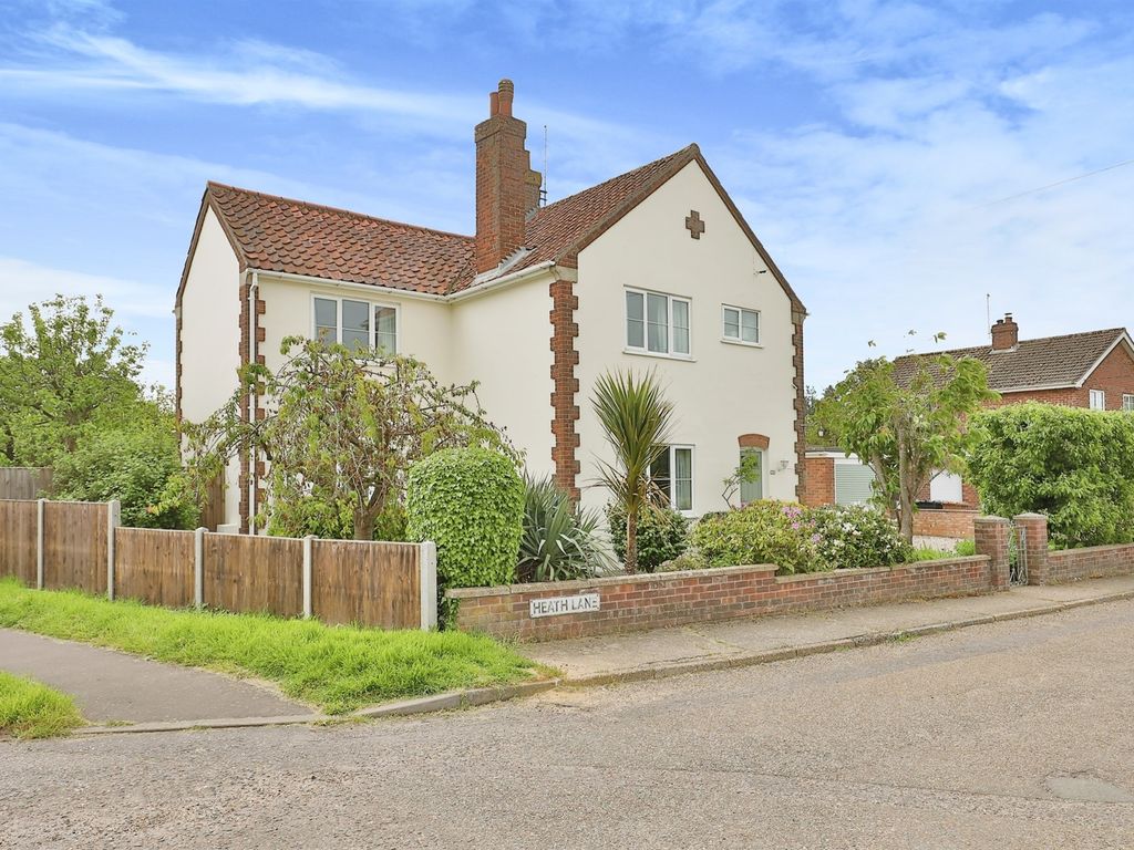 4 bed detached house for sale in Norwich Road, Fakenham NR21 Zoopla
