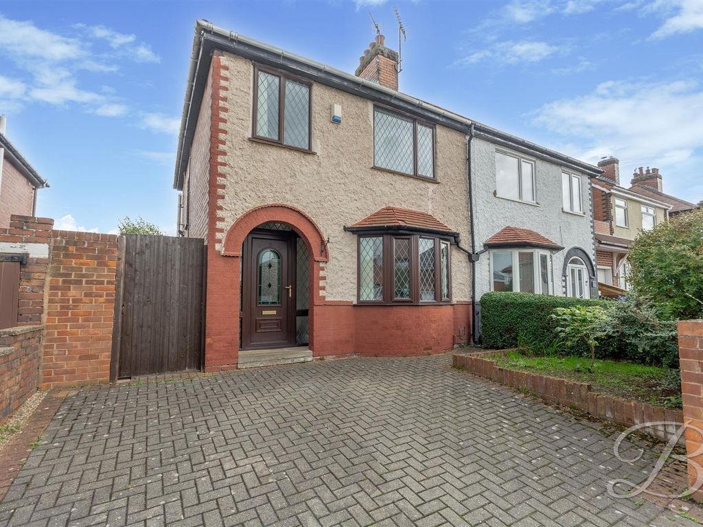 3 bed semidetached house to rent in Carisbrooke Avenue, Mansfield NG18
