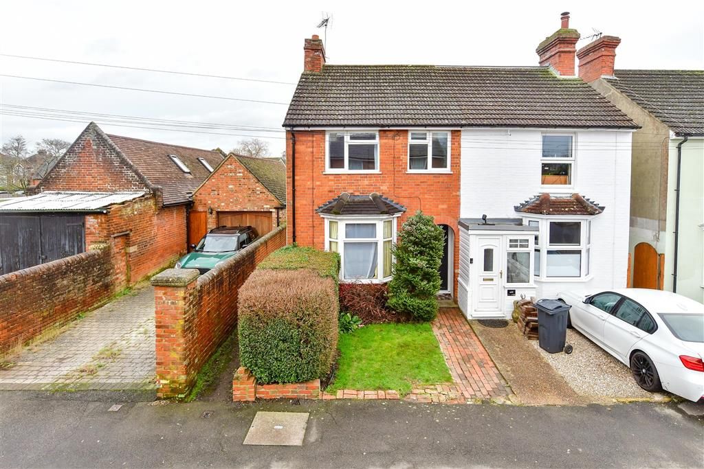 4 bed semidetached house for sale in Romney Road, Willesborough