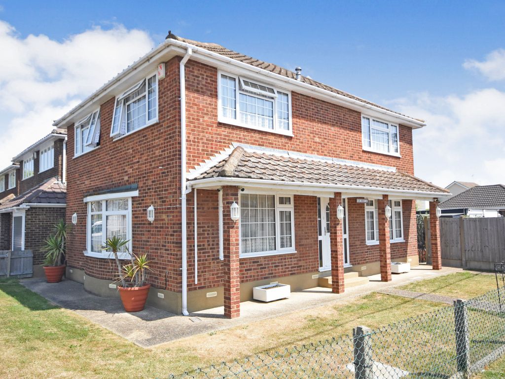 4 bed detached house for sale in Concord Road, Canvey Island, Essex SS8