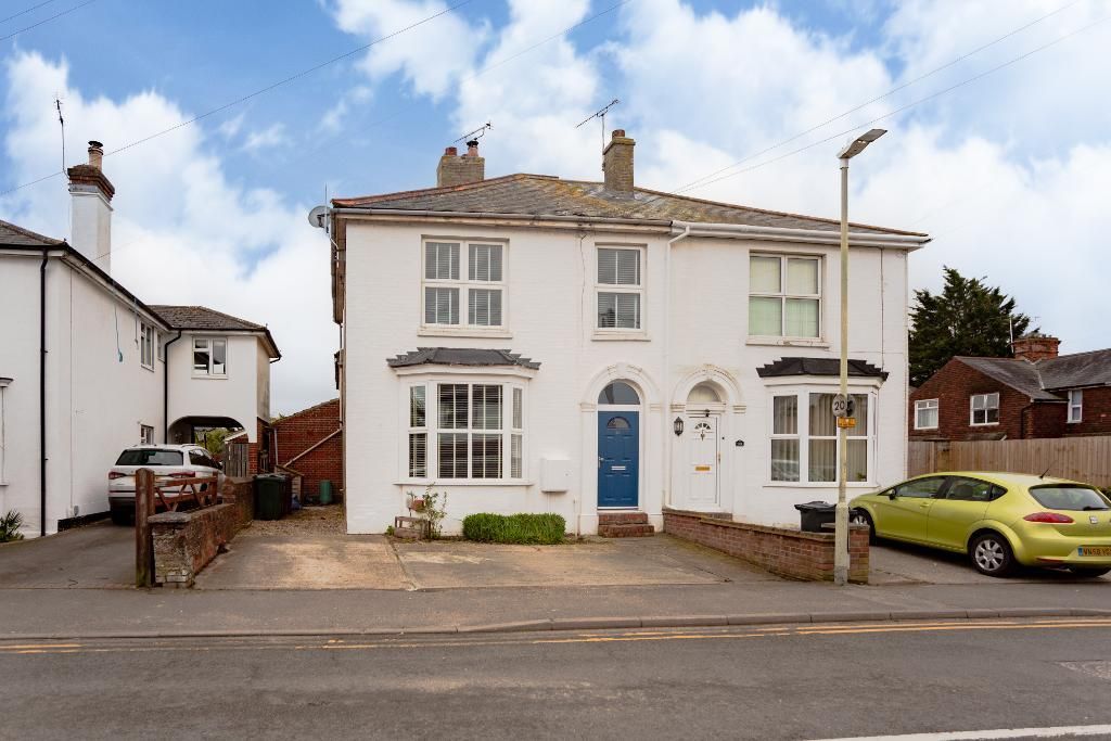 3 bed semidetached house for sale in Hunter Road, Willesborough