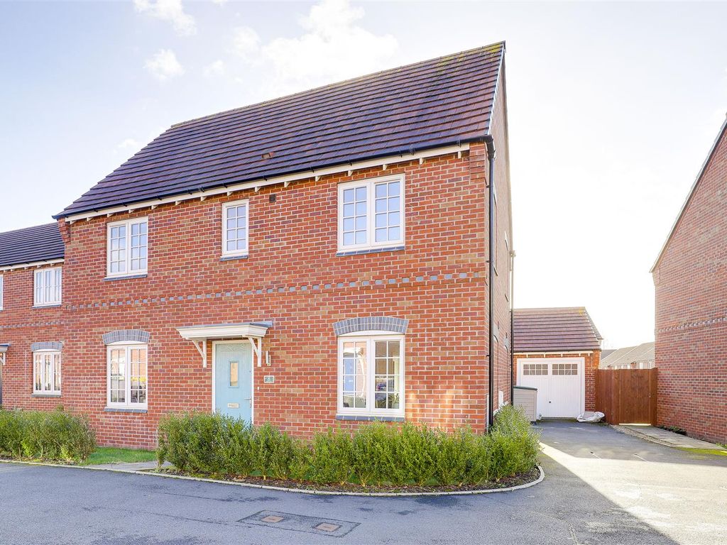 4 bed detached house for sale in Laxton Close, Aspley, Nottinghamshire