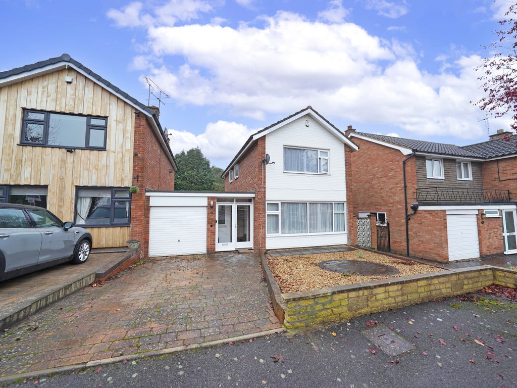 3 bed linkdetached house for sale in Lime Grove, Kirby Muxloe