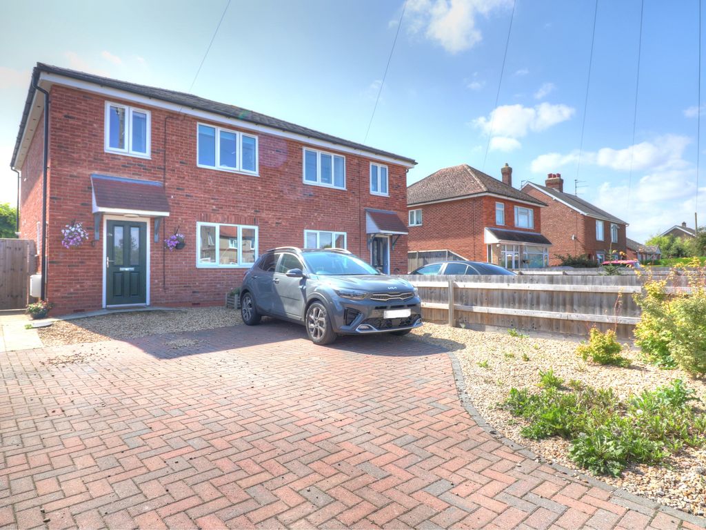 3 bed semidetached house for sale in Battlefields Lane South, Holbeach