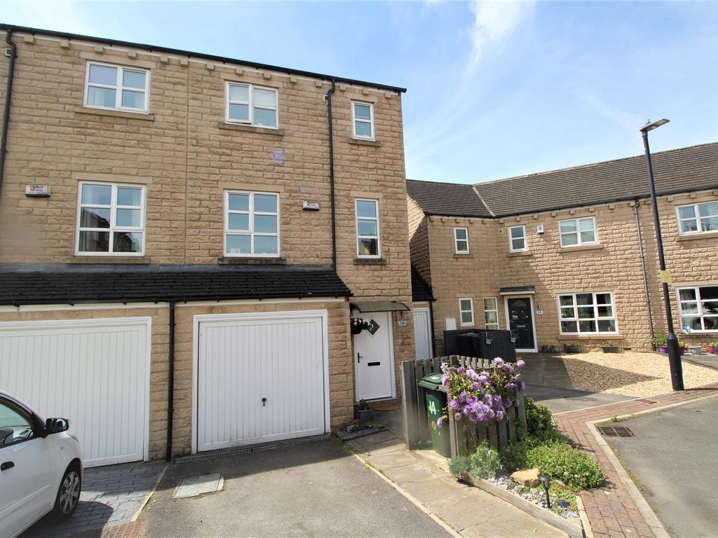 4 bed town house for sale in Corn Mill Fold, Bradford BD6 Zoopla