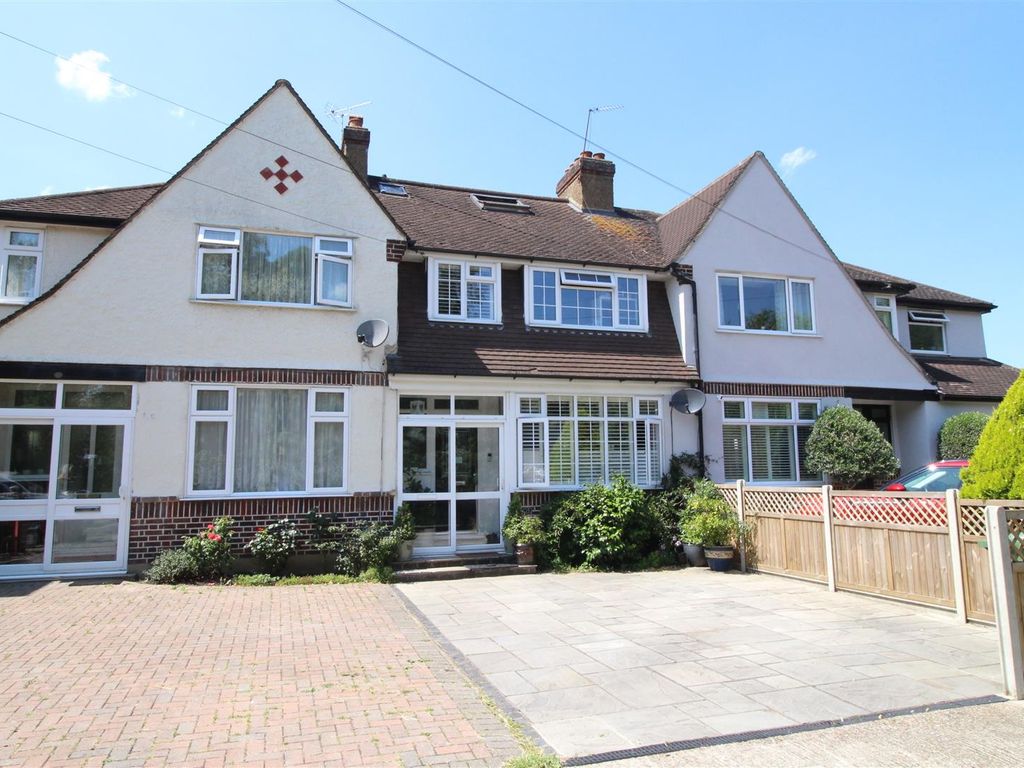 5 bed terraced house for sale in Green Lanes, West Ewell, Epsom KT19