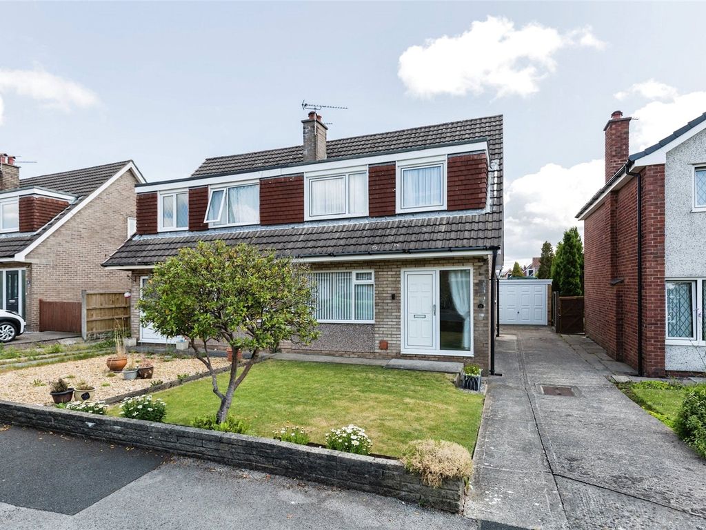 3 bed semidetached house for sale in Shalgrove Field, Fulwood, Preston