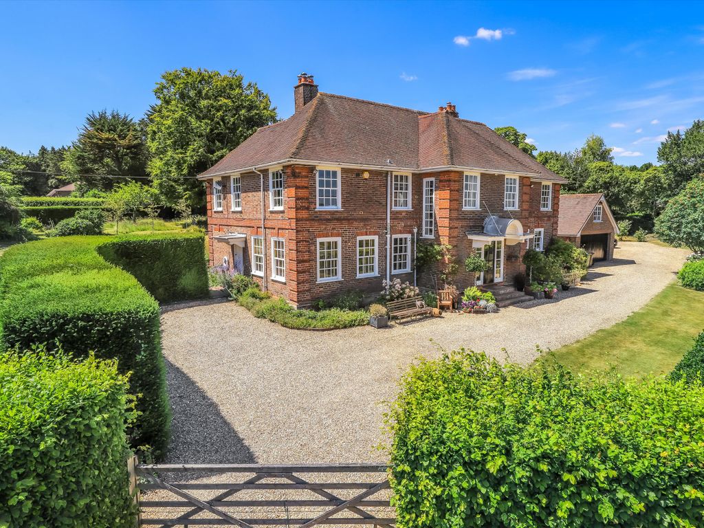 6 bed detached house for sale in Field Way, Compton, Winchester
