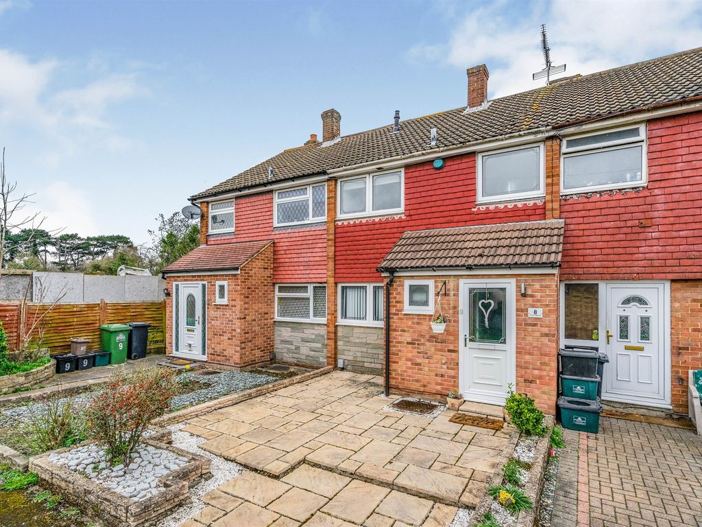 3 bed terraced house for sale in Wormley Lodge Close, Broxbourne EN10 Zoopla