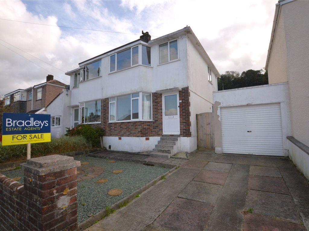 3 bed semidetached house for sale in Woodland Drive, Plympton