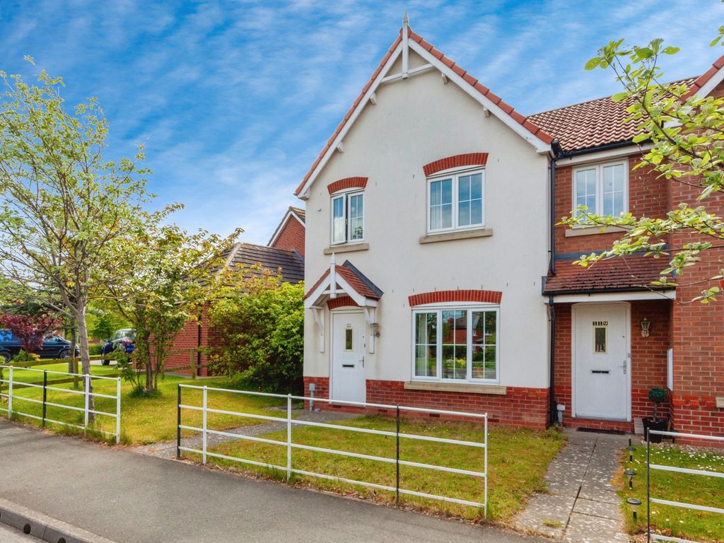 3 bed semidetached house for sale in Dyserth Road, Rhyl, Denbighshire LL18, £170,000 Zoopla