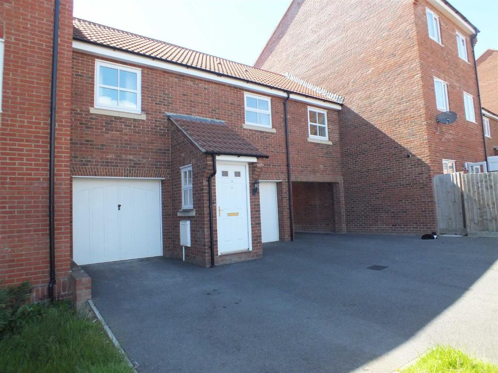 2 bed detached house to rent in Sylvester Drive, Hilperton, Trowbridge BA14, £825 pcm Zoopla