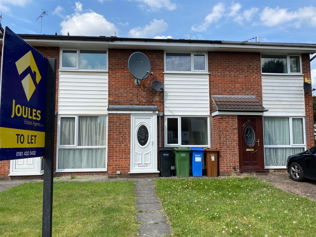2 bed mews house to rent in Berwick Avenue, Heaton Mersey, Stockport