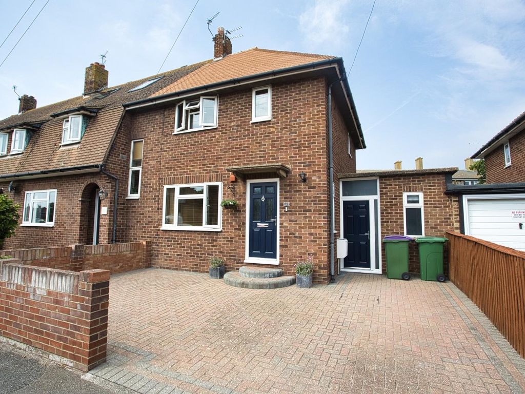 2 bed end terrace house for sale in Rossendale Road, Folkestone CT20