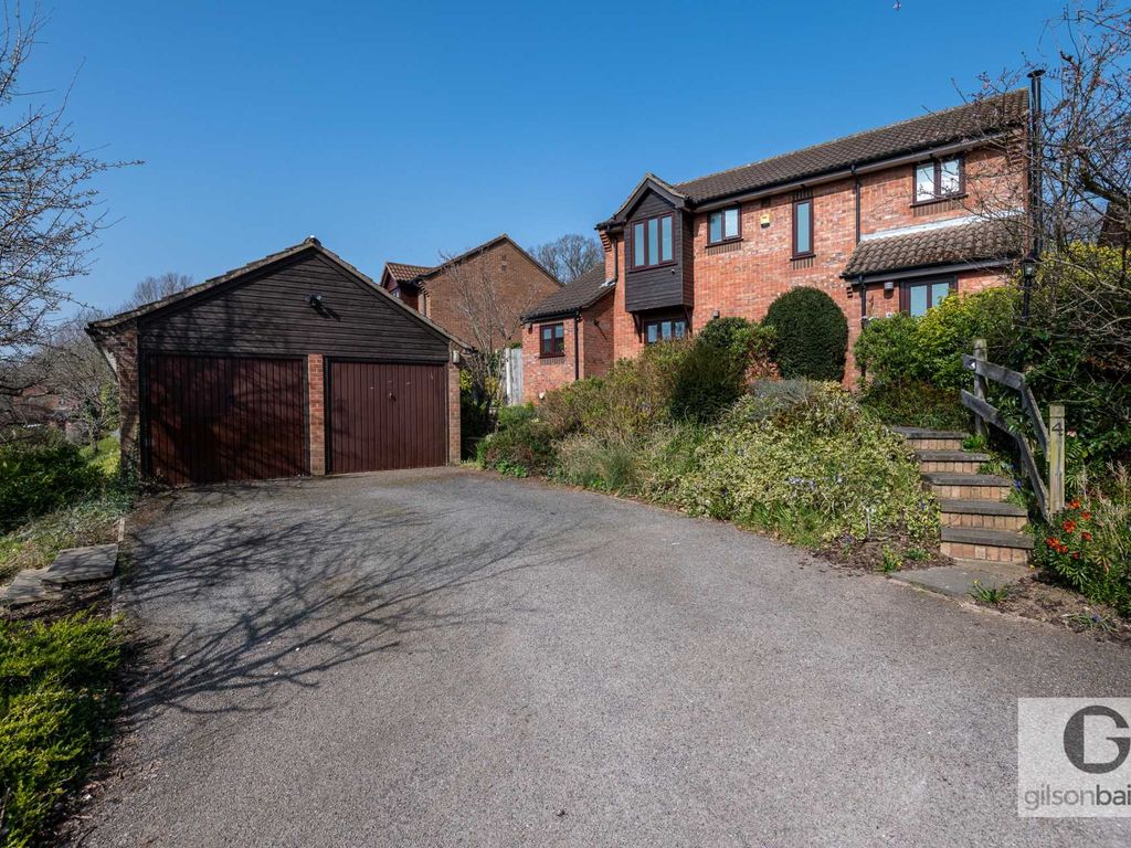 4 bed detached house for sale in Oakdale Road, Brundall NR13 Zoopla