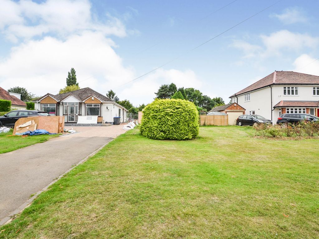 Land for sale in Rugby Road, Clifton Upon Dunsmore, Rugby CV23 Zoopla