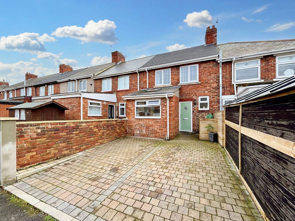 3 bed terraced house for sale in Wordsworth Road, Easington, Peterlee