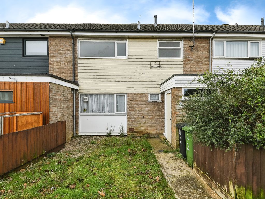 3 bed terraced house for sale in Westfields, King's Lynn PE30, £130,000