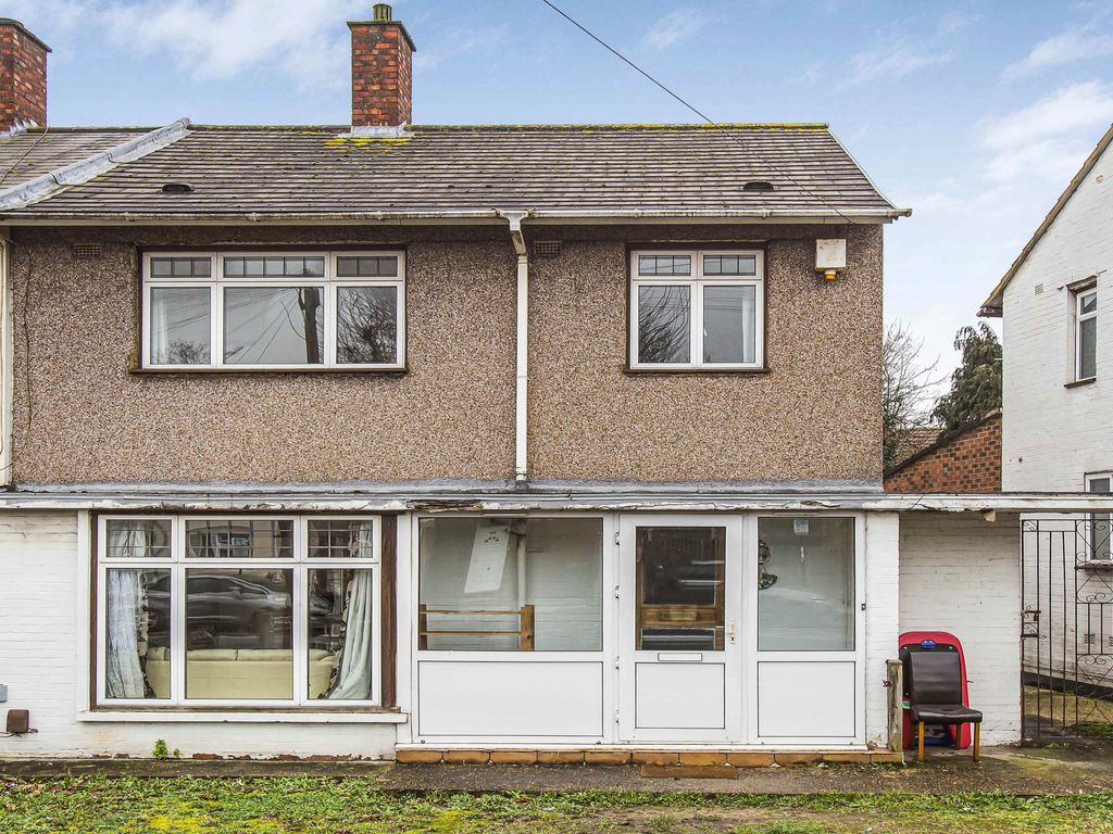 3 bed terraced house for sale in Millfield Avenue, London E17, £475,000 Zoopla