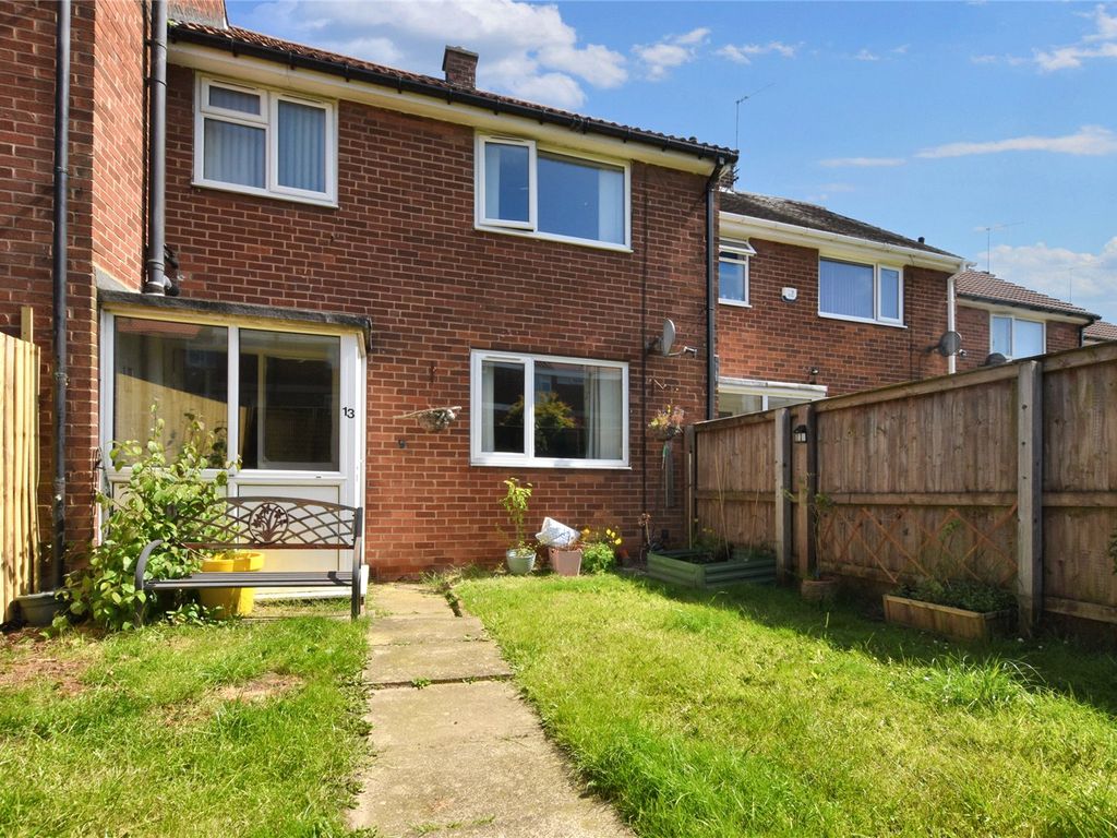 2 bed town house for sale in Beacon Avenue, Morley, Leeds, West