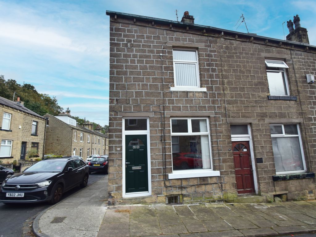 3 bed end terrace house for sale in Norman Street, Bingley BD16, £