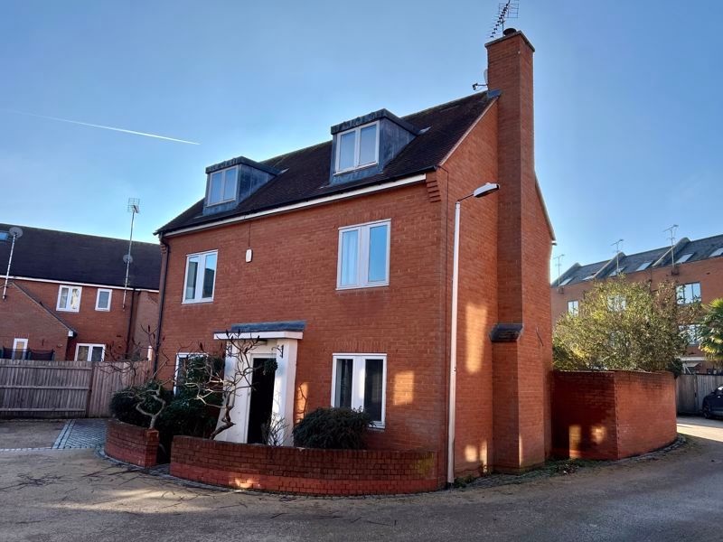 4 bed detached house for sale in Basil Mews, Newhall, Harlow CM17 Zoopla