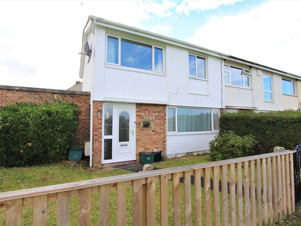 3 bed end terrace house to rent in 11 Barnard Walk, Keynsham, Bristol