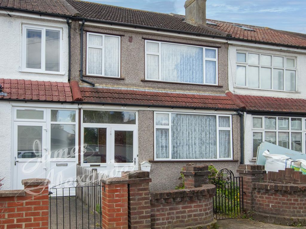 3 bed terraced house for sale in Fieldend Road, London SW16 Zoopla