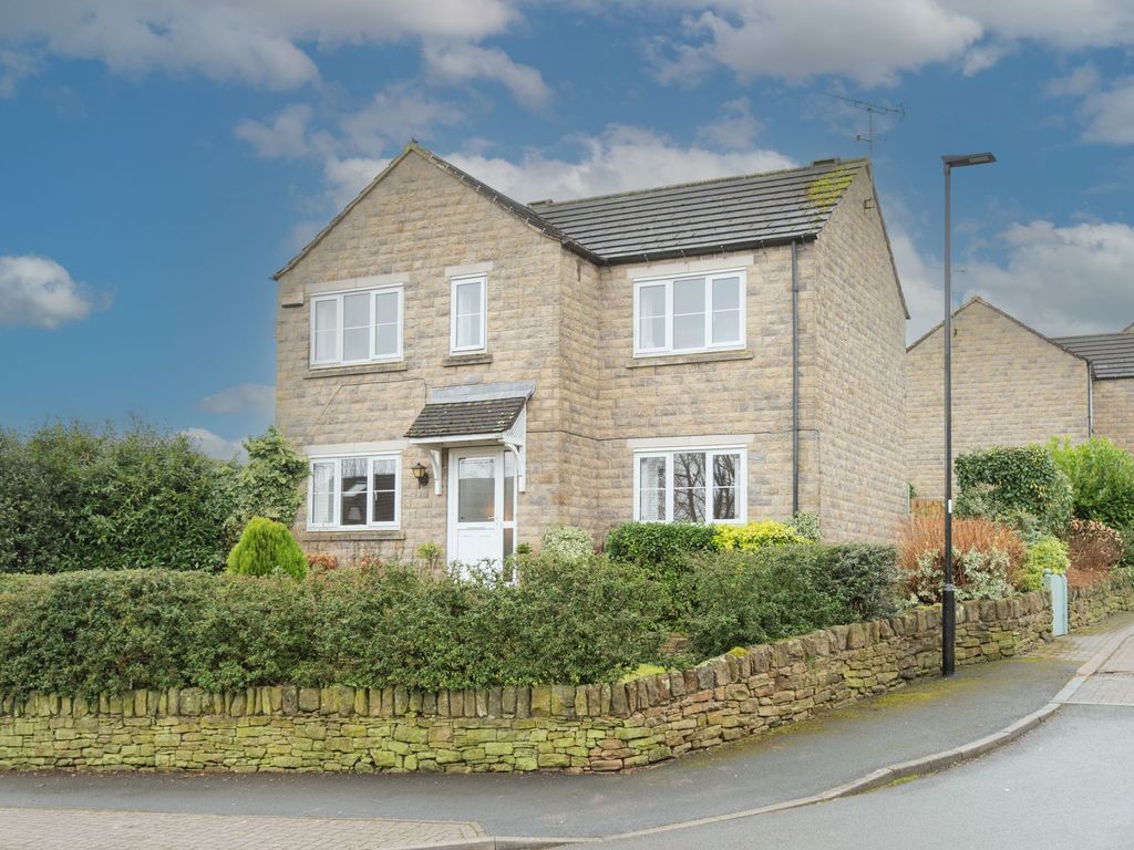 3 bed detached house for sale in Cross House Close, Grenoside S35, £
