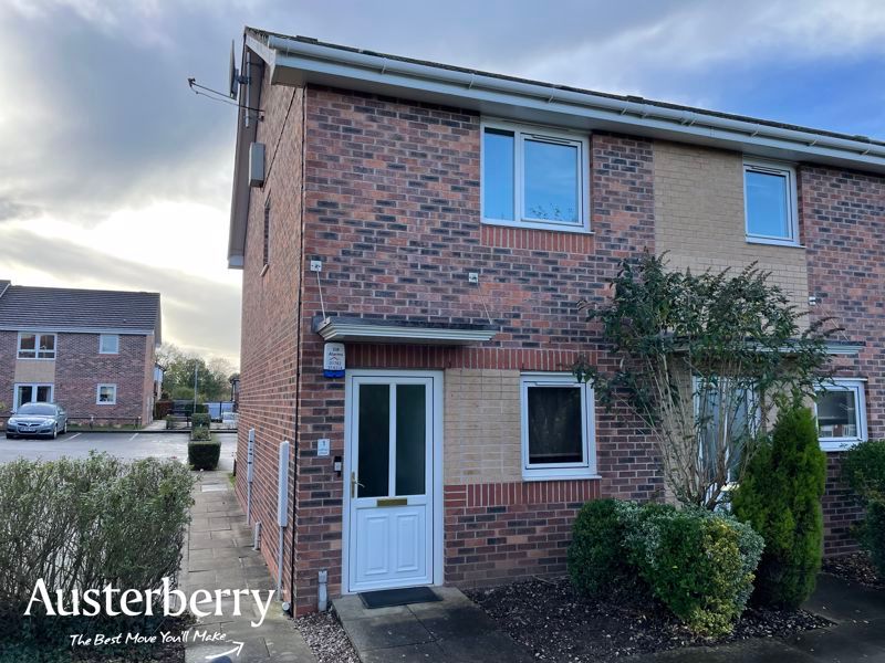 2 bed flat for sale in Lothian Court, Poplar Drive, Blurton, StokeOnTrent, Staffordshire ST3