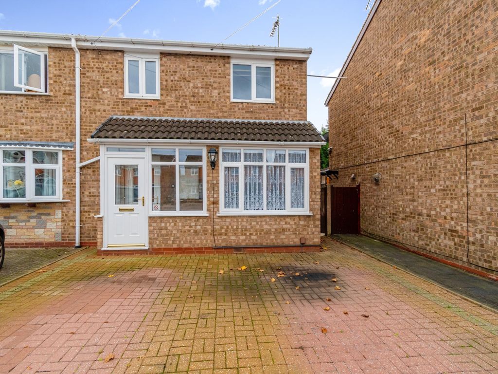 3 bed semidetached house for sale in Langdale Drive, Bilston WV14, £