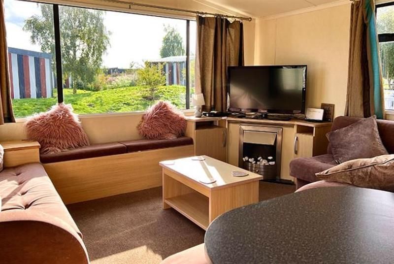 3 bed property for sale in Newquay TR8, £35,995 Zoopla